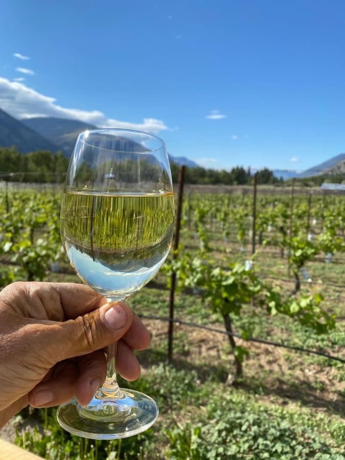 Similkameen Wild Resort & Winery Retreat Osoyoos Luaran gambar