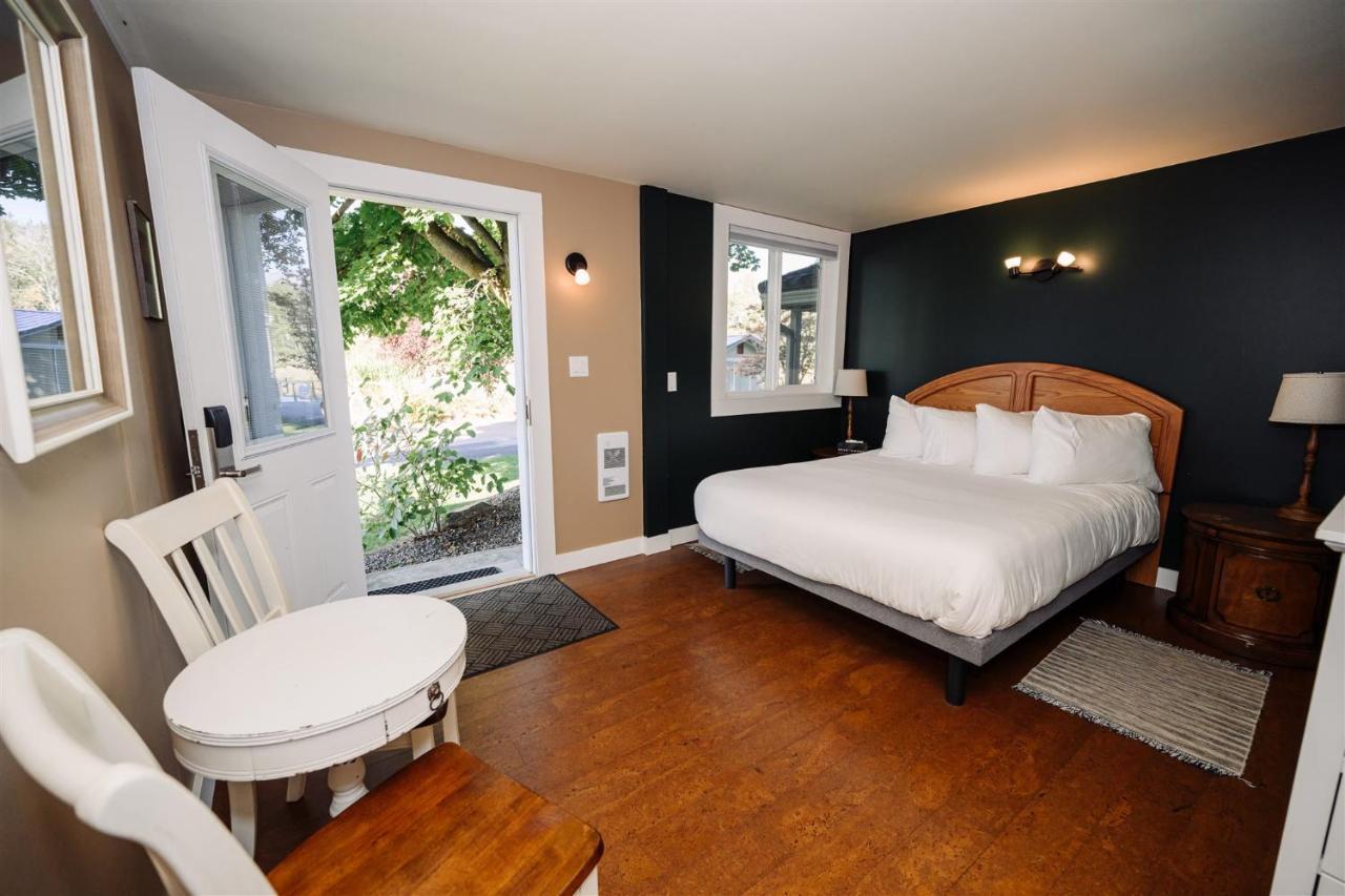Similkameen Wild Resort & Winery Retreat Osoyoos Luaran gambar