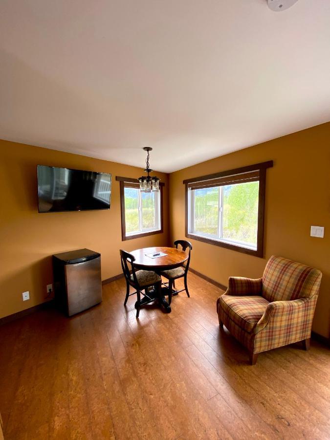 Similkameen Wild Resort & Winery Retreat Osoyoos Luaran gambar